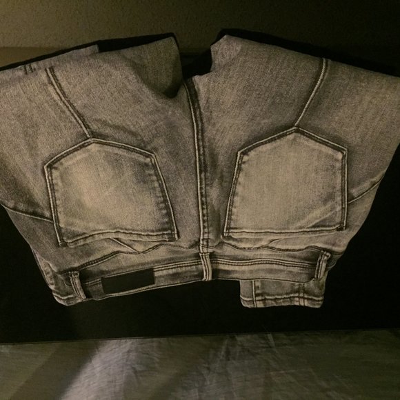 DKNY City Ultra Skinny Gray Jeans - Picture 7 of 9